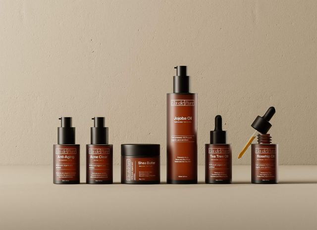 Peau déshydratée : faut-il un sérum, une crème ou les deux ? Peau déshydratée : faut-il un sérum, une crème ou les deux ?